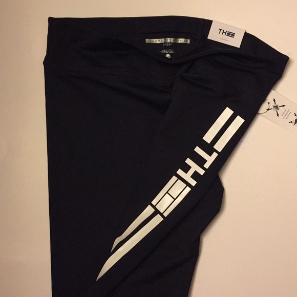 New with tags TOMMY HILFIGER FULL LENGTH MID RISE - Picture 2 of 4